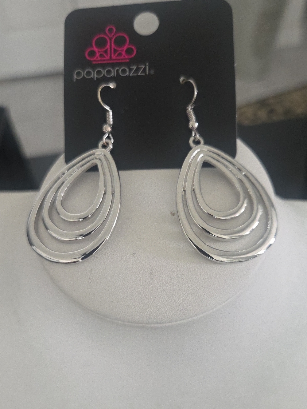 Paparazzi Let It Ripple Silver Earrings NWT